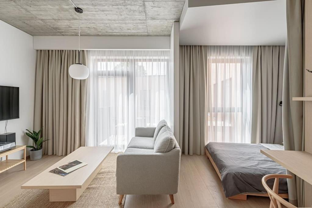 Cozy Japanese Oasis With Balcony, Gramophone, Netflix Leilighet VNO Eksteriør bilde