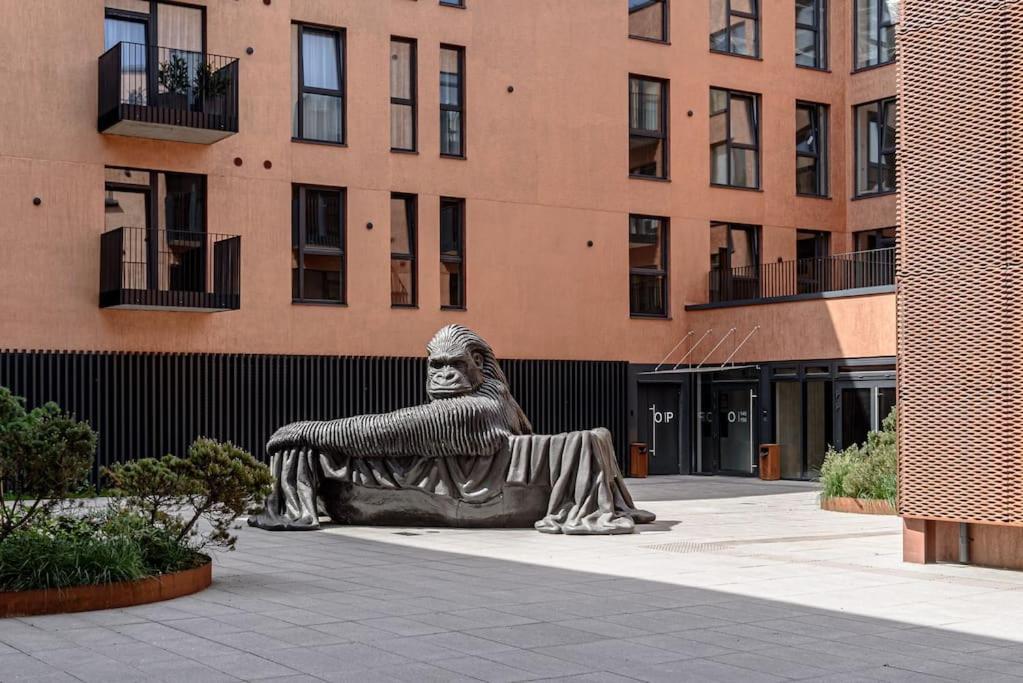 Cozy Japanese Oasis With Balcony, Gramophone, Netflix Leilighet VNO Eksteriør bilde